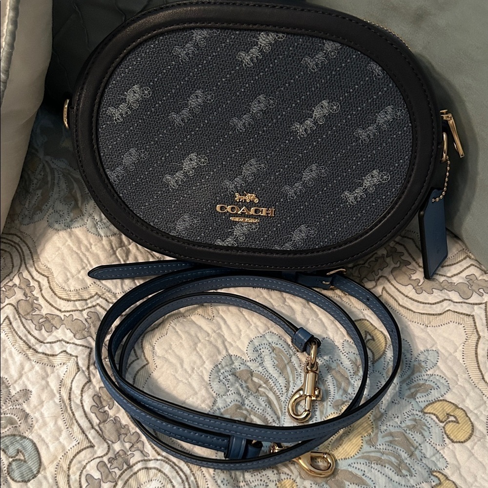 Coach Navy and Black Crossbody Bag - Picture 2 of 7